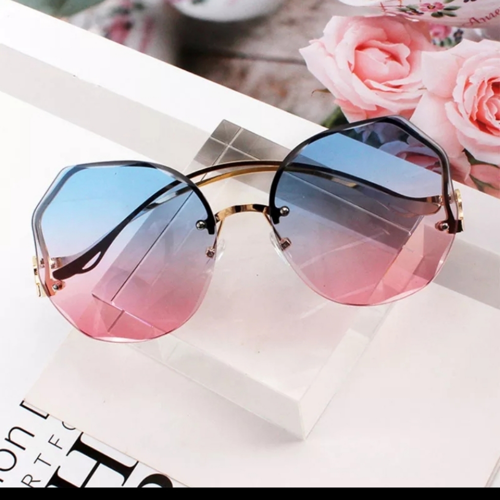 Luxury Round Sunglasses Metal Curved Temples Eyewear Ocean UV400 Lentes